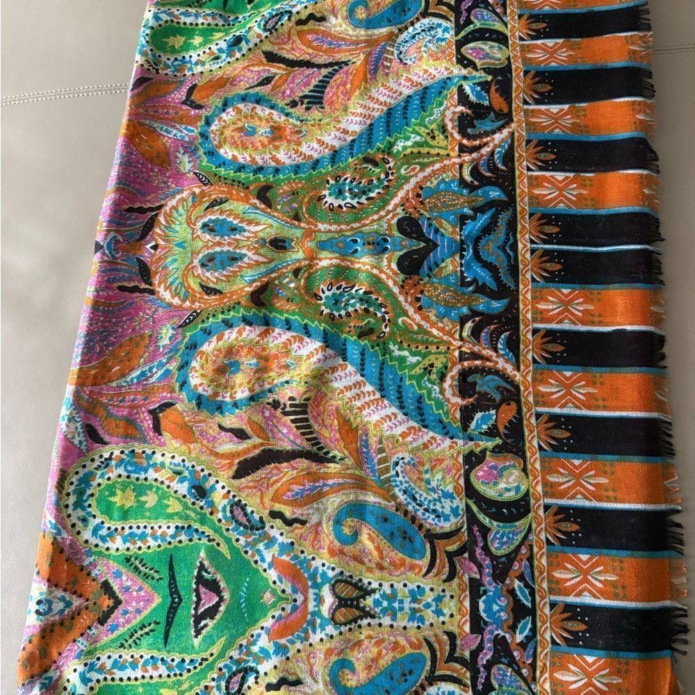 Colorful Scarf/wrap Oversized with Paisley Print Border. - Picture 4 of 7